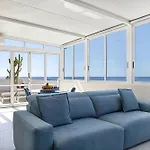 Magnificent Flat With Splendid Ocean Views