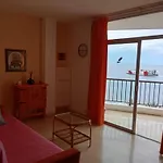 Apartamento Guayero Primera Linea