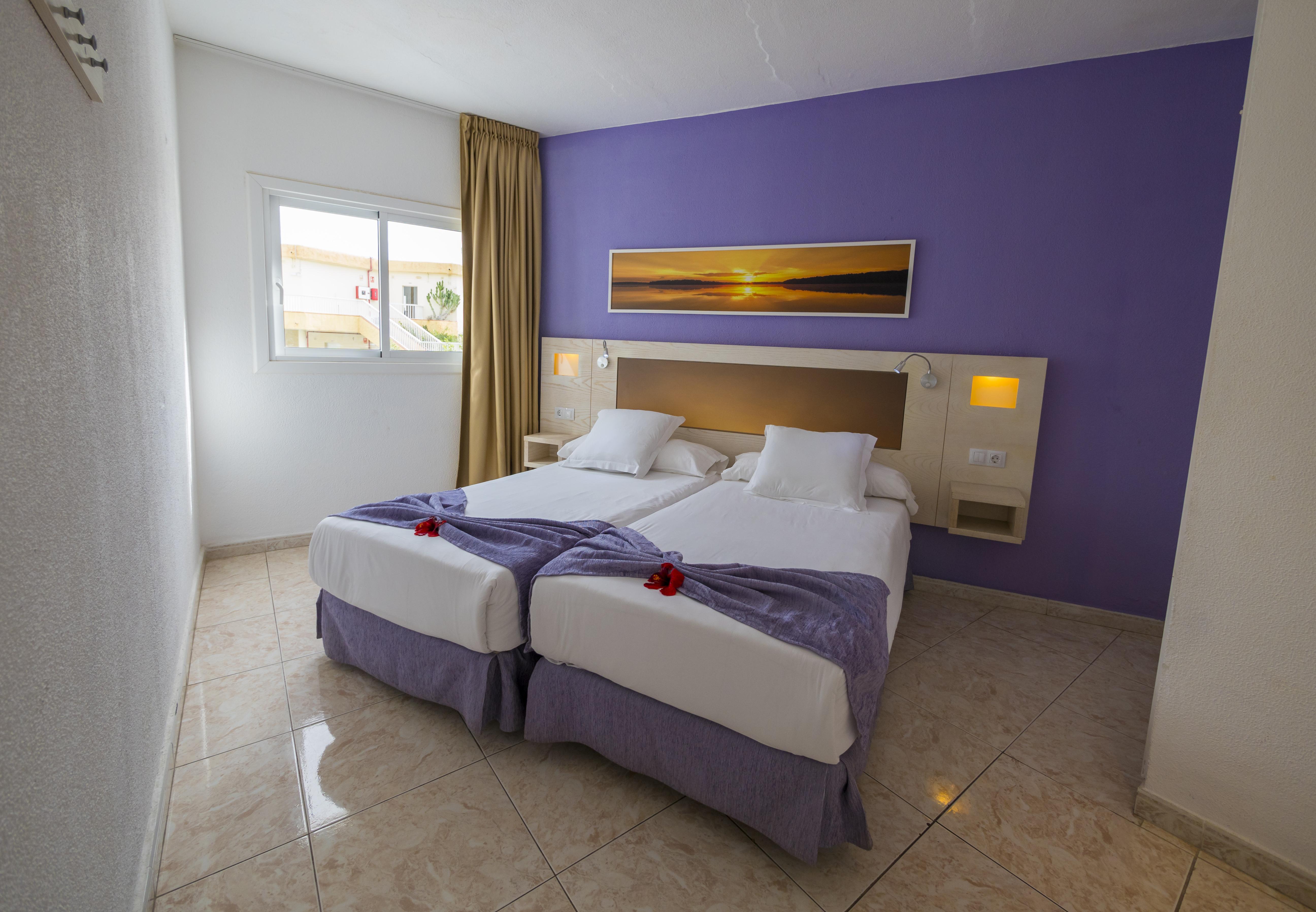 Checkin Atlantida Aparthotel