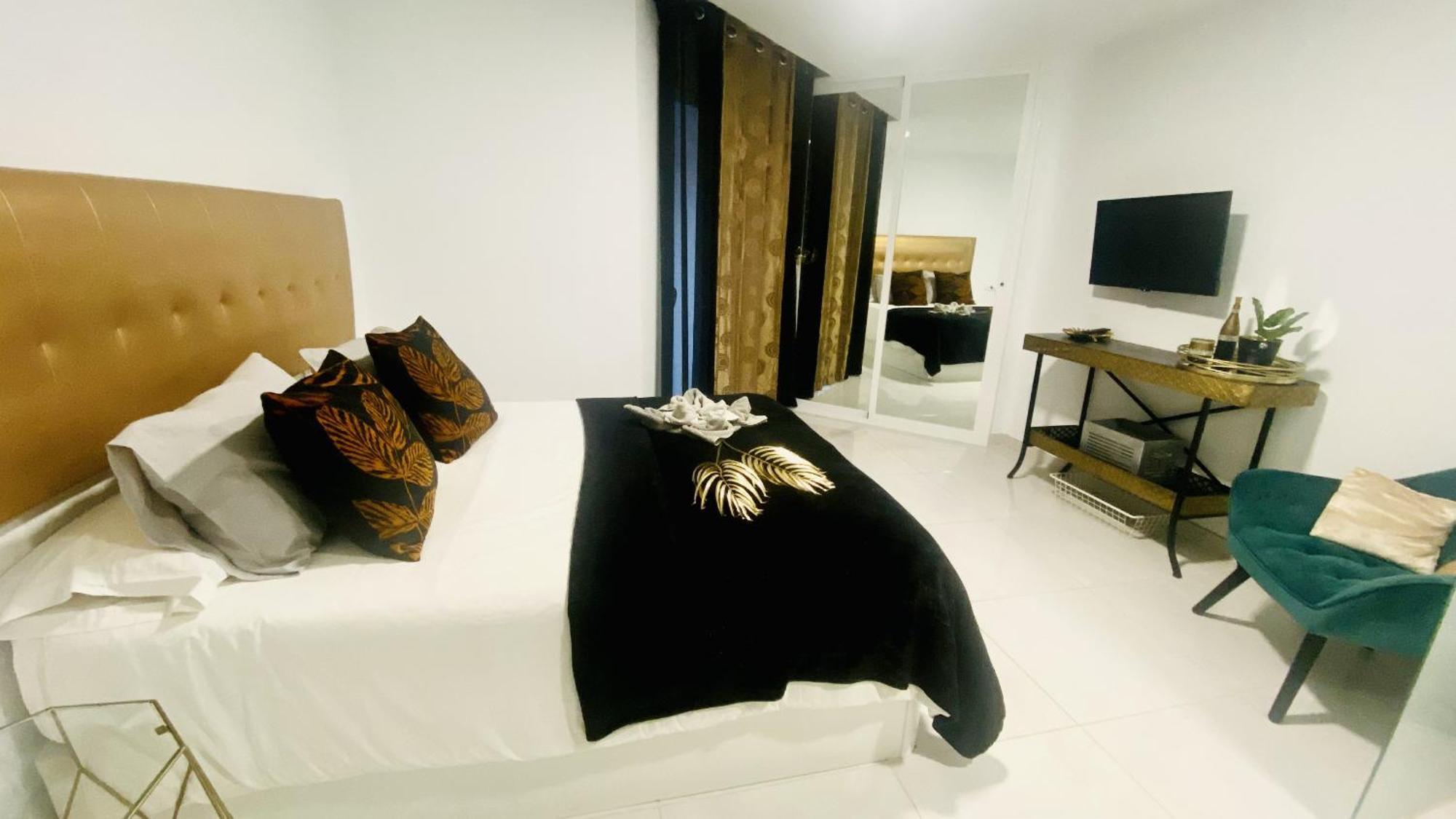 Luxury Bahia Sea Views By Deihu Experiences * Los Cristianos (Tenerife)