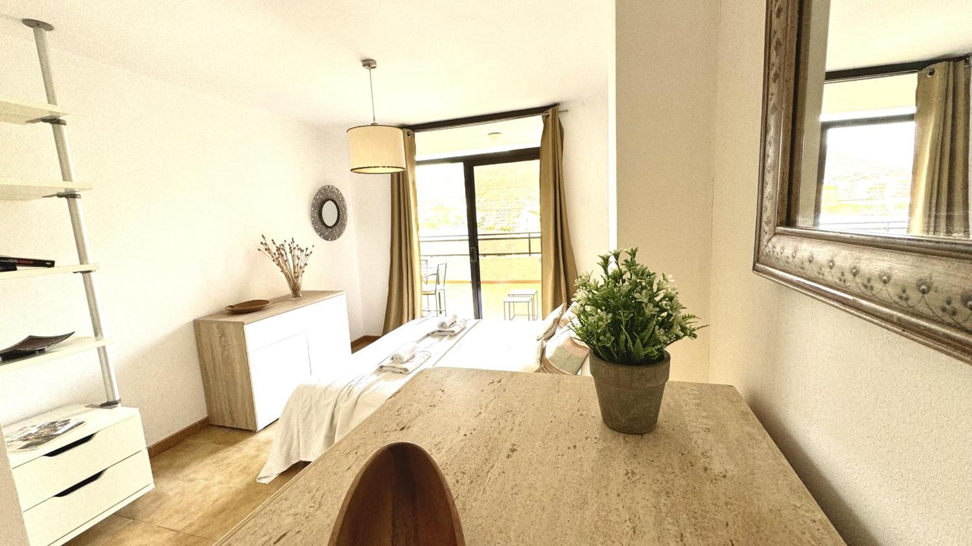 Urban Oasis In Cristianos By Deihu Experiences