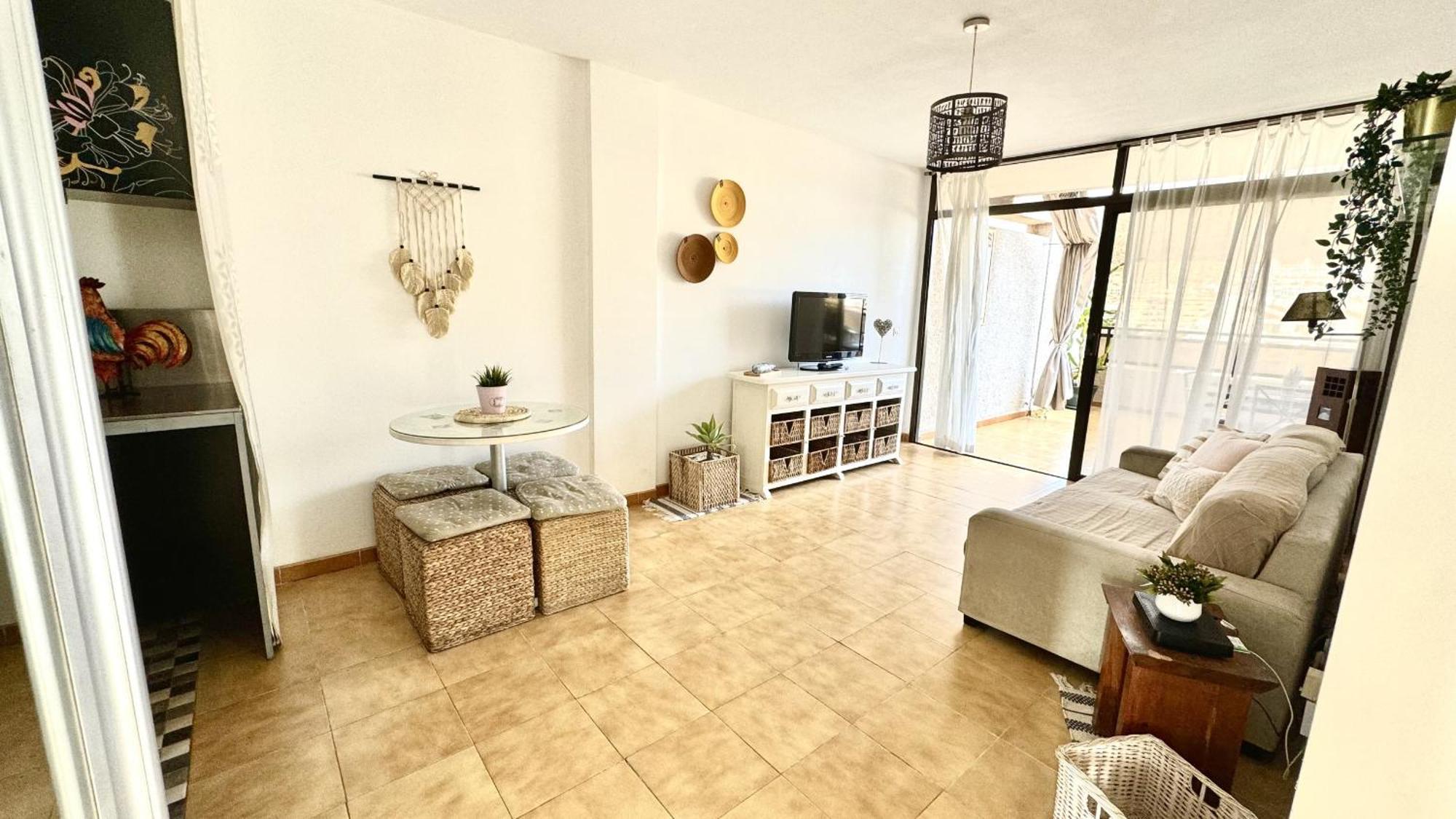 Apartment Urban Oasis In Cristianos By Deihu Experiences Los Cristianos (Tenerife)