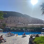 Castle Harbour Studio Pool View