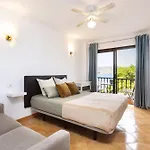 Seafront Studio With Beach View In The Center Of Los Cristianos