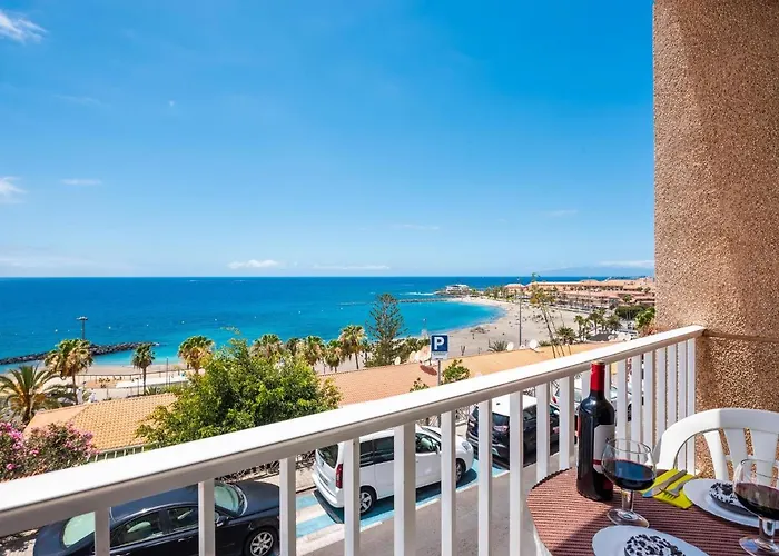 1 1 Beautiful Seafront With Balcony And Wifi