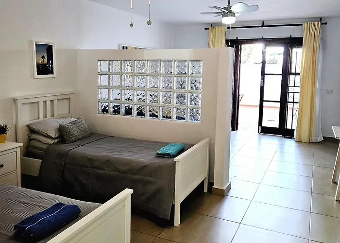 Studio On Peaceful Complex Port Royal K007