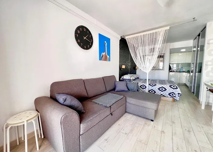 As De Casas - Port Royale With Pool
