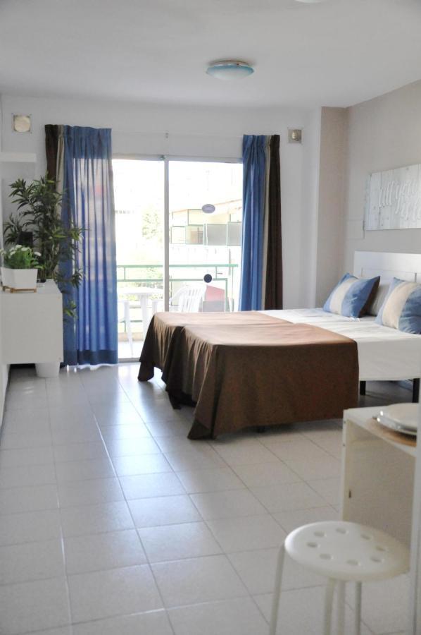 Comodoro * Los Cristianos (Tenerife)