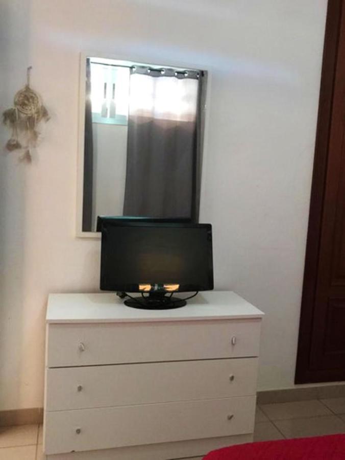 Apartamento With One Bedroom In Los Cristianos With Wonderful Mountain View Shared Pool Balcony Los Cristianos (Tenerife)