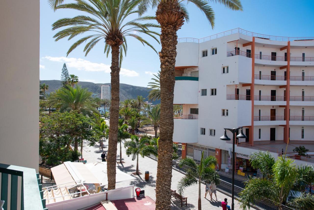 Apartamento 211 Cristianos First Sea Line, Swimming Pool *