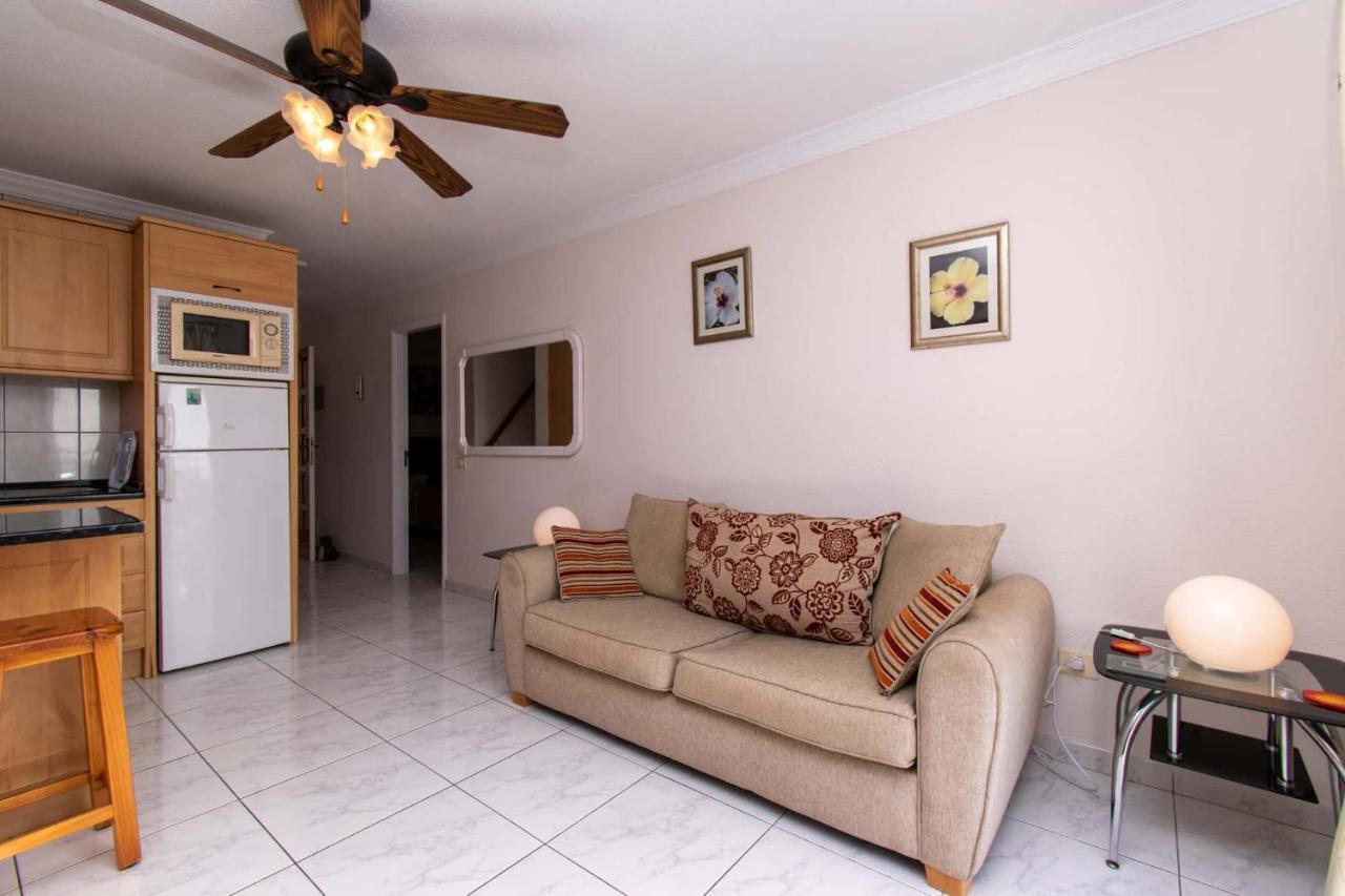 Los Diamantes 2 Bed Apartment Los Cristianos (Tenerife)