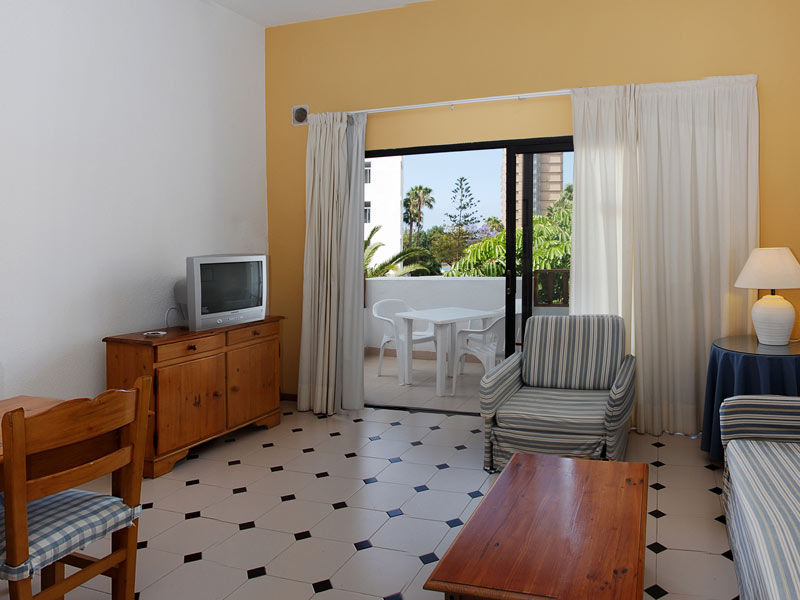Hg Cristian Sur Apartamento Los Cristianos (Tenerife)