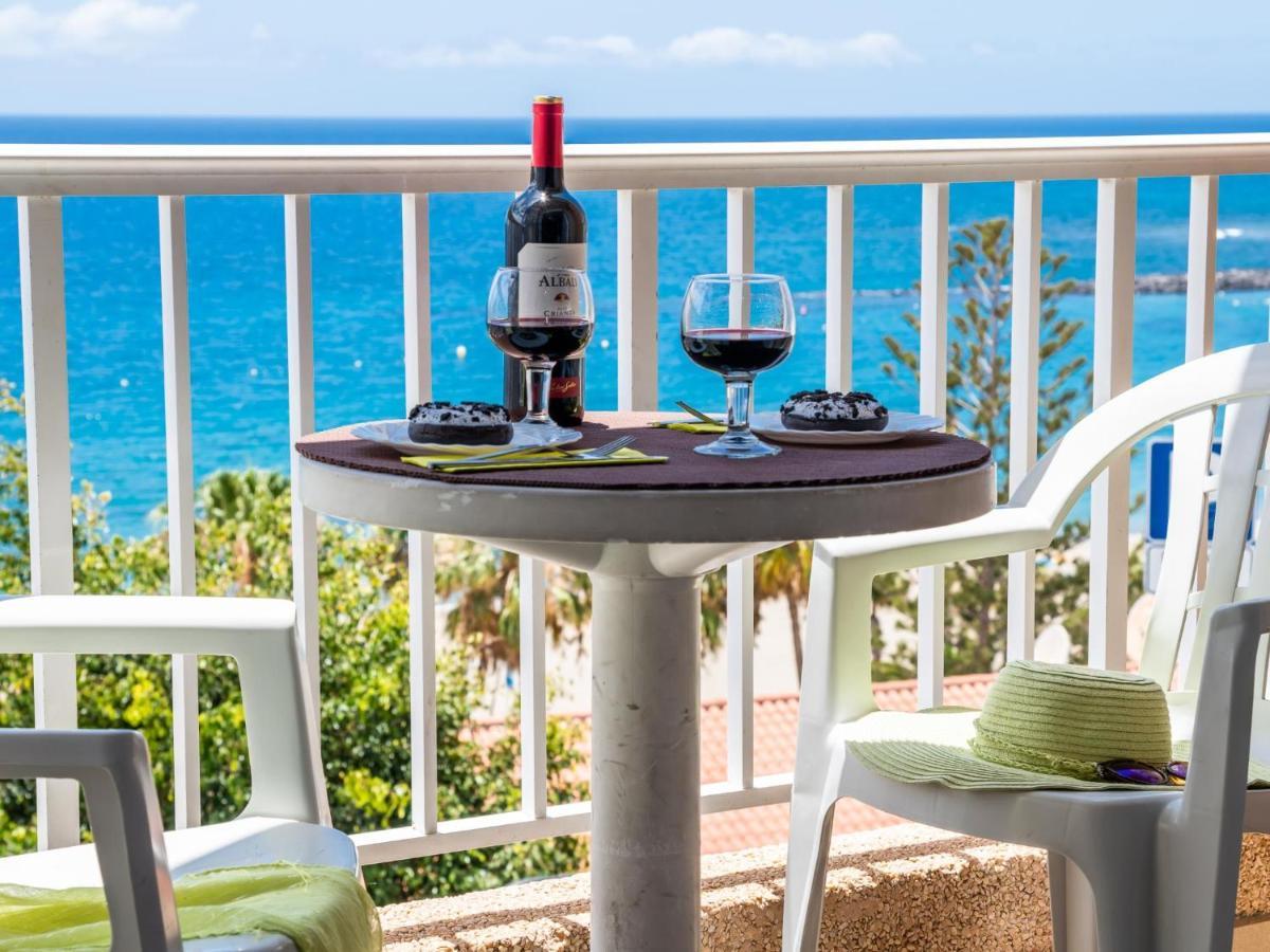1 1 Beautiful Seafront With Balcony And Wifi *