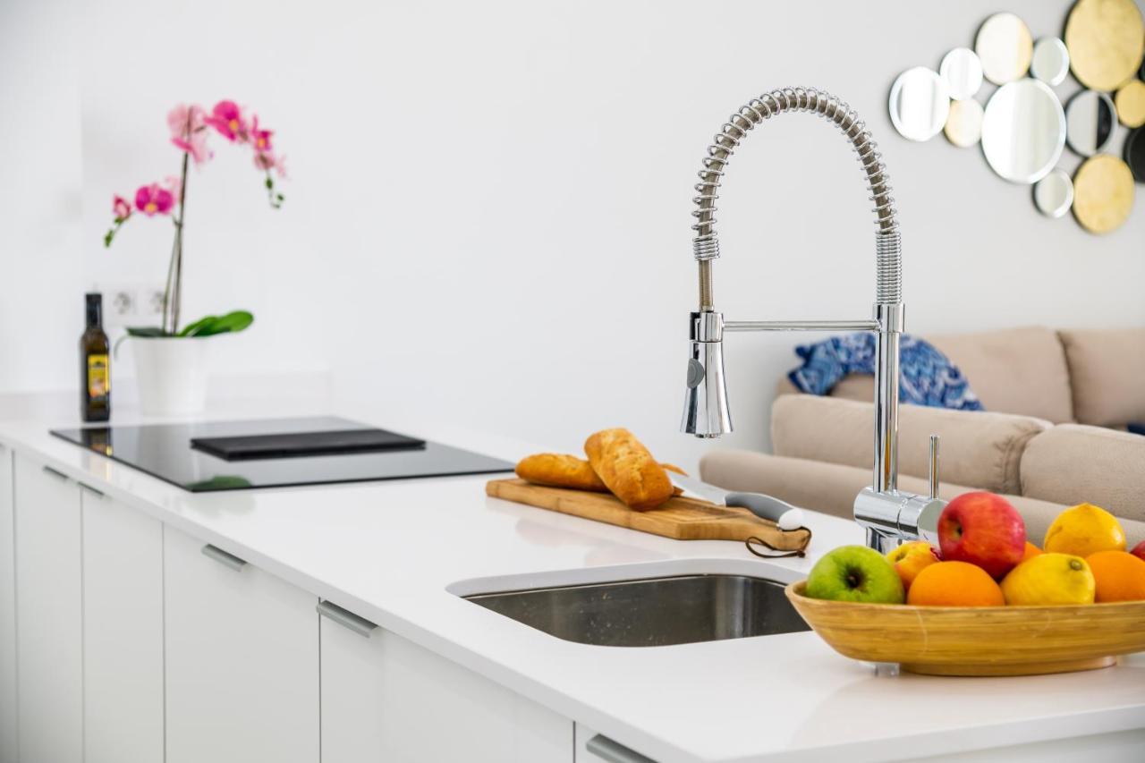 Appartement 3c Atico Vista Hermosa Wifi Pool,tennis,padel,park Los Cristianos (Tenerife)