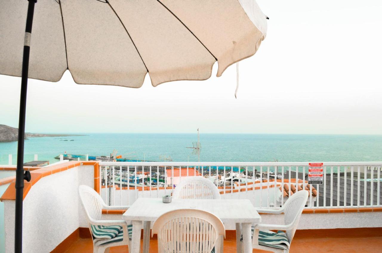 Banana Surf House Guest house Los Cristianos (Tenerife)