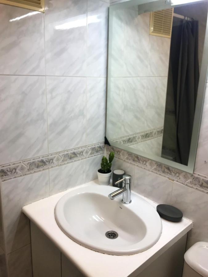 Apartment One Bedroom At Arona 200 M Away From The With Sea View Shared Pool And Jacuzzi Los Cristianos (Tenerife)