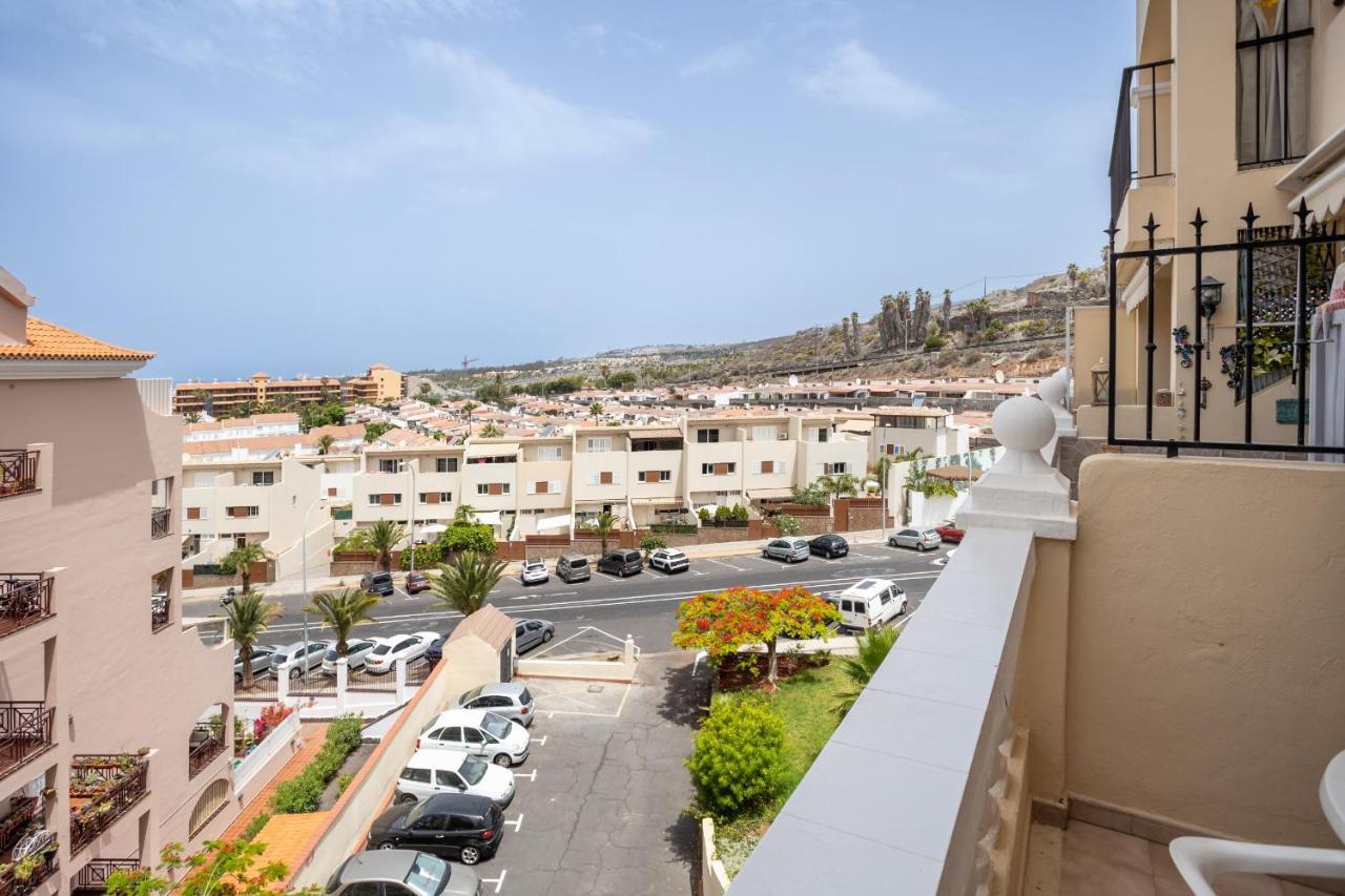 Apartment Castle Harbour Phoebe's Flat Cristianos By Lovetenerife *