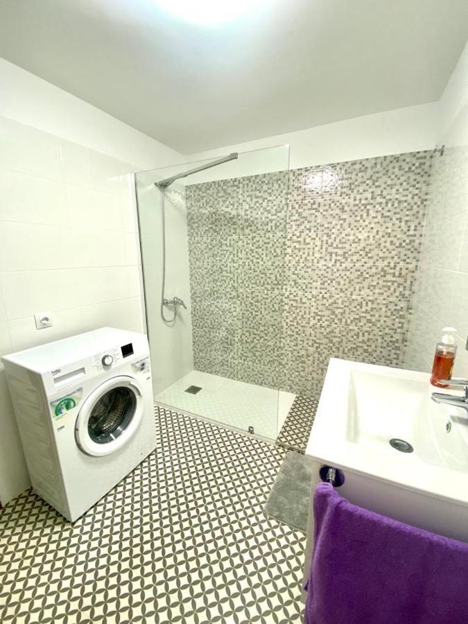 Playeros 2 Bedrooms In Los Cristianos. Appartement *
