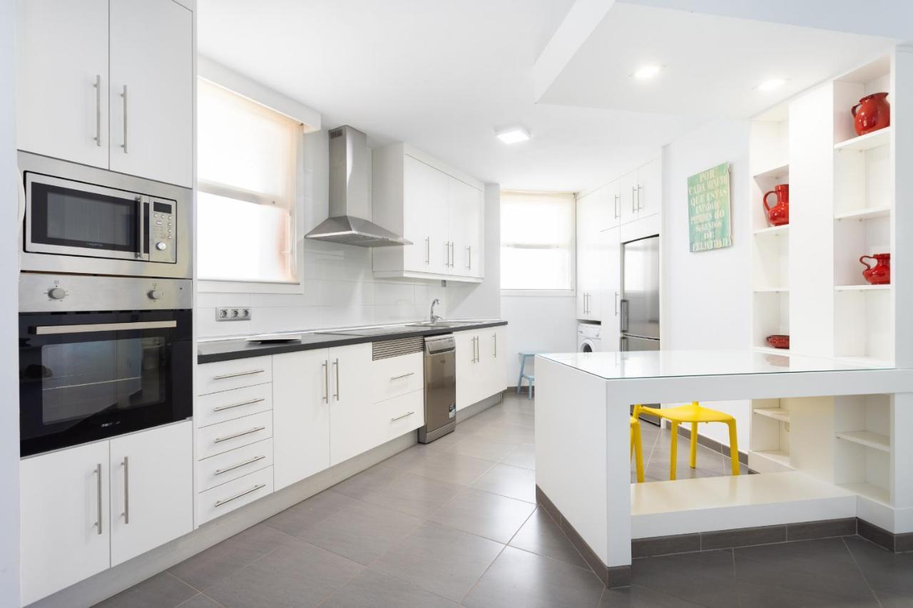 Frontline Penthouse With Heated Pool And Parking Apartamento *