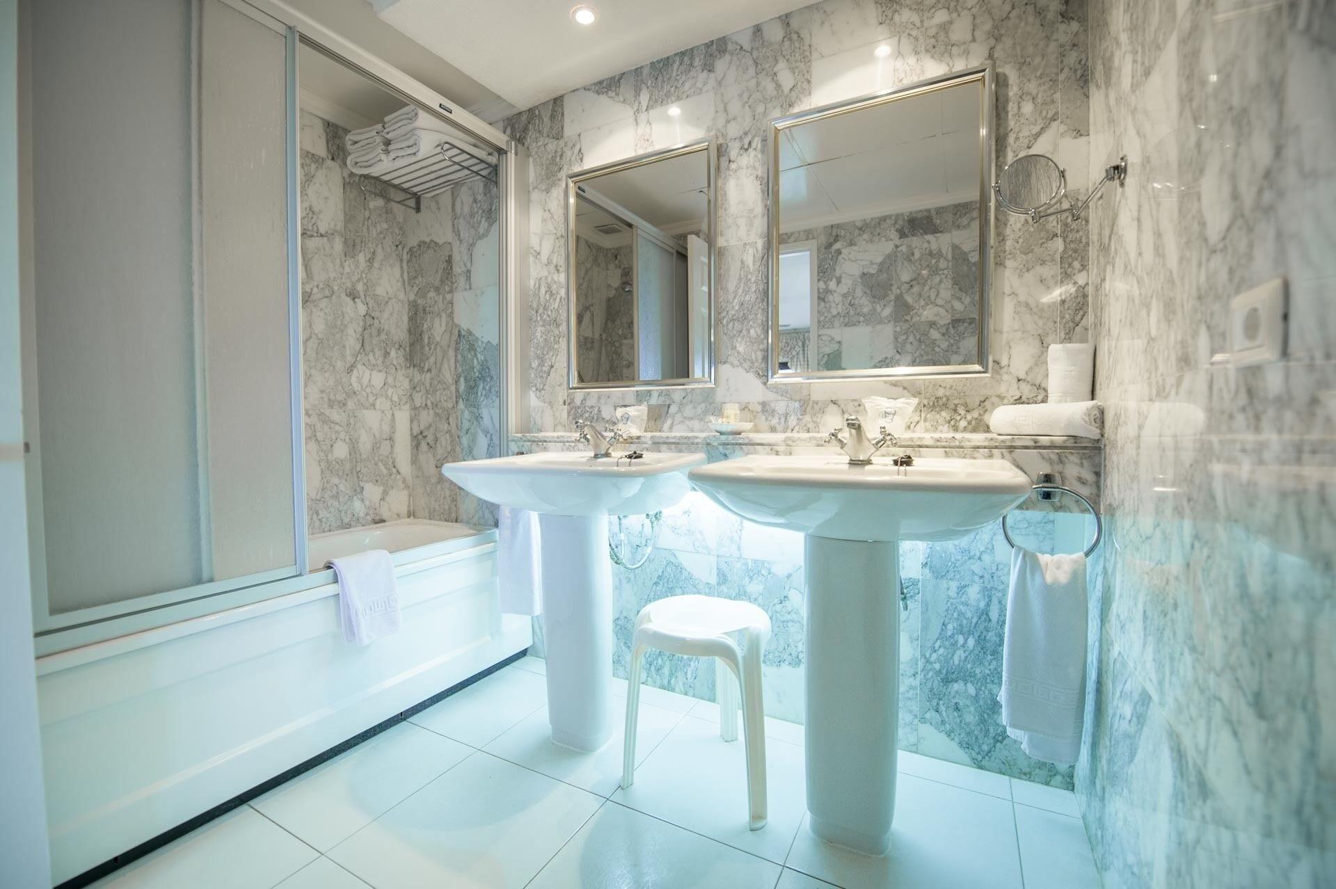 Aparthotel Beverly Hills Heights 3*
