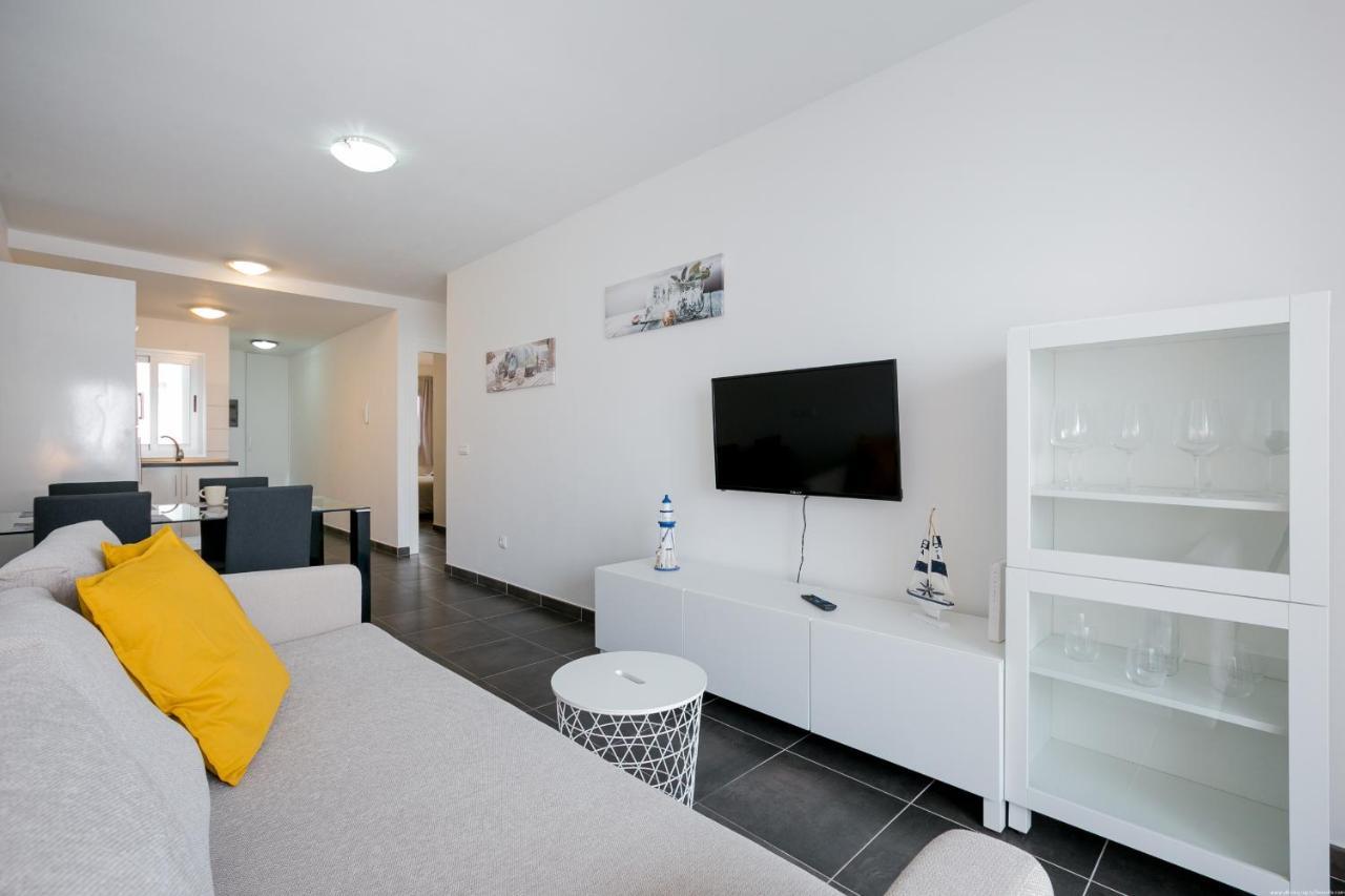 Cristianos Center Iv Appartement