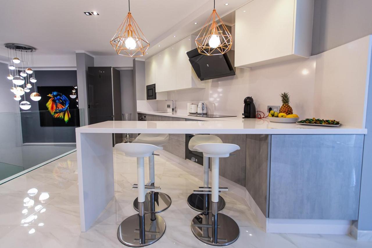 Luxury 2 Bedroom In Cristianos * Los Cristianos (Tenerife)