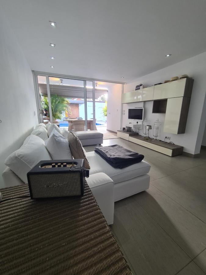 Villa Nosotros Luxury *