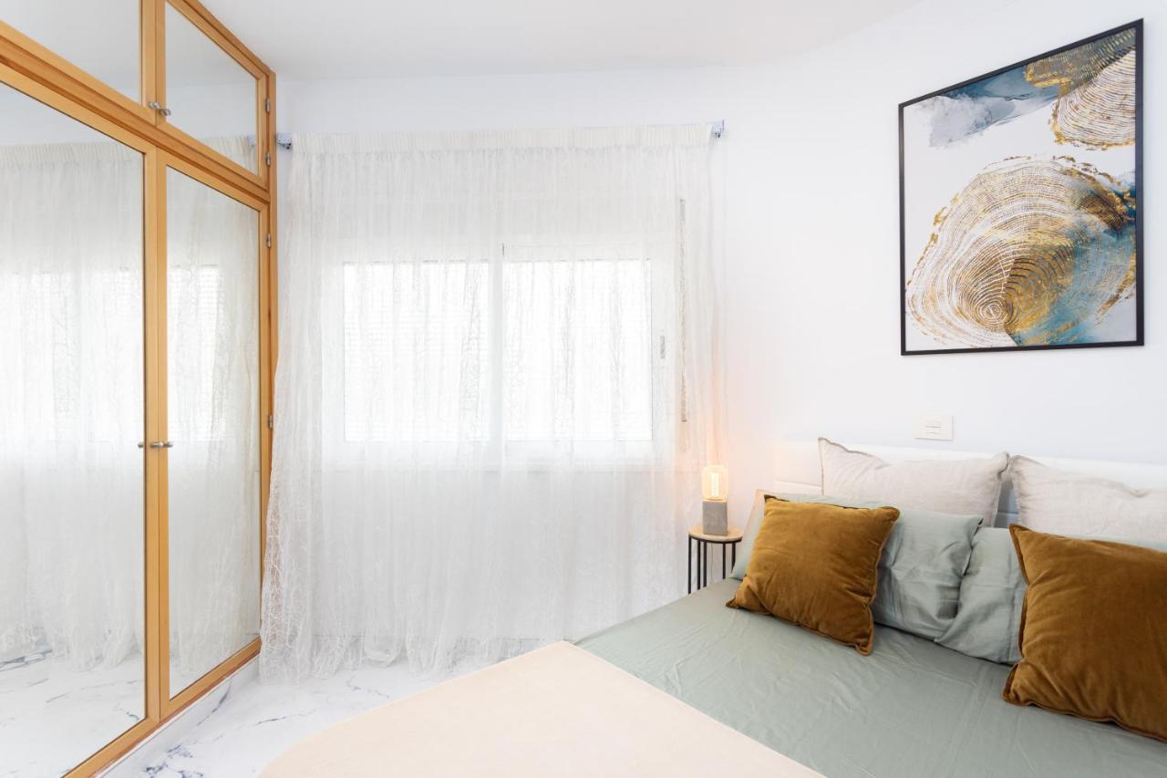 Cozy 1st Sea Line In The Quiet Area Apartment *