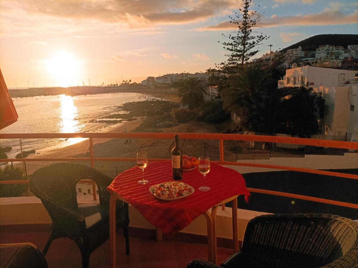 Apartment First Line Playa Cristianos Beachfront Ocean View *