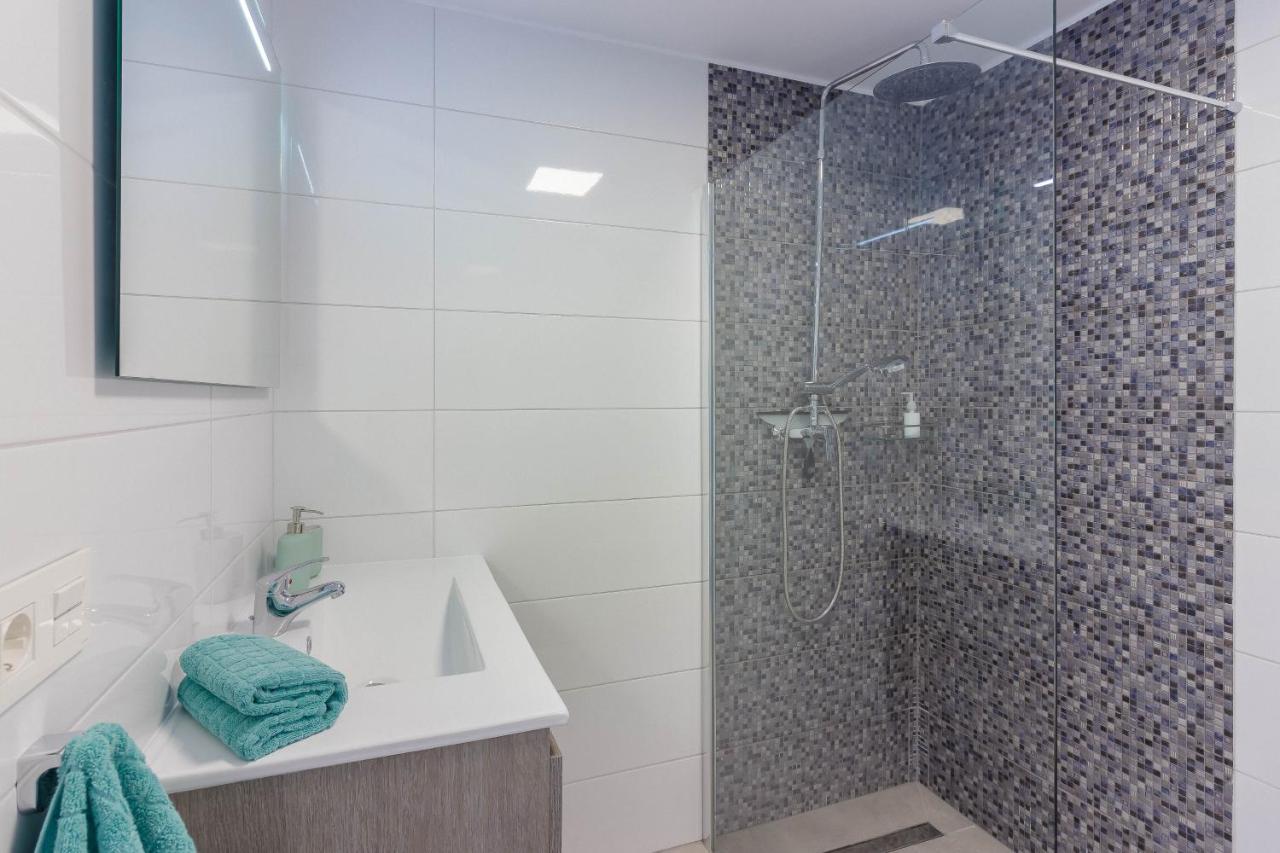 Apartment Luxury Duplex In Cristianos , 6 Pax *