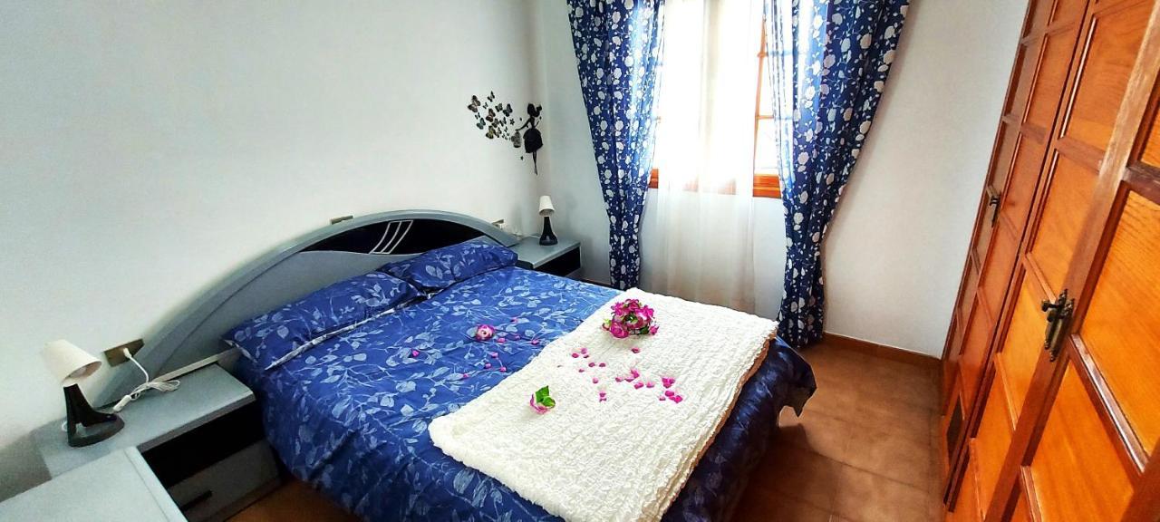 Cristianos Apartment, 1 Bedroom Wifi Free & Big Terrace