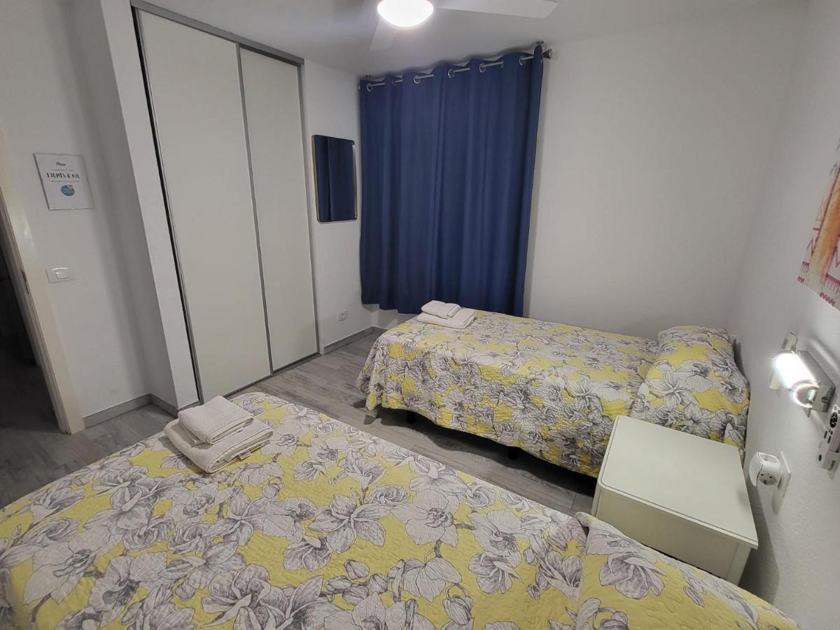 Apartment Castle Harbour 2 *