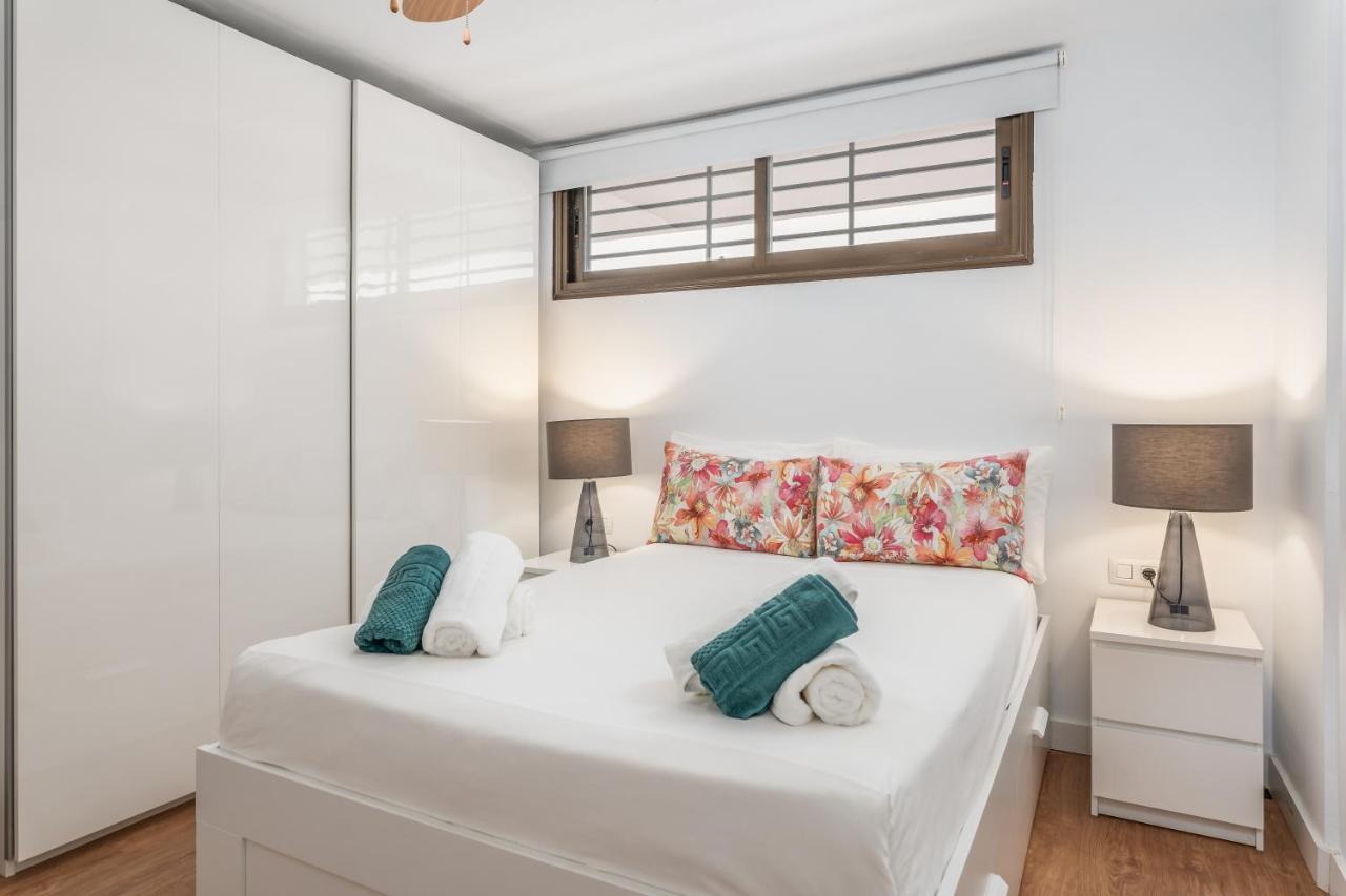 Summerland Luxury In Cristianos Apartment *