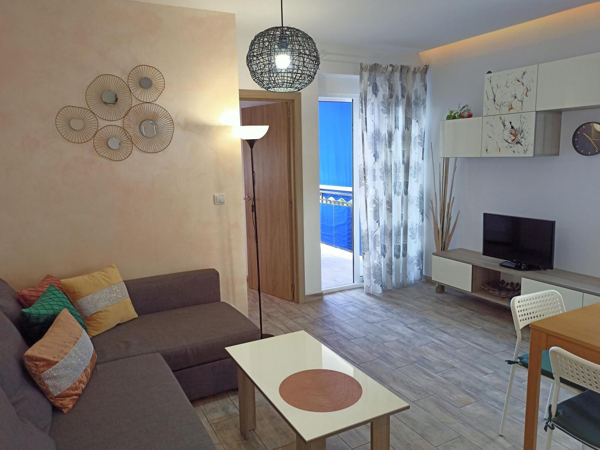 Rosamar, Sea View Apartment *