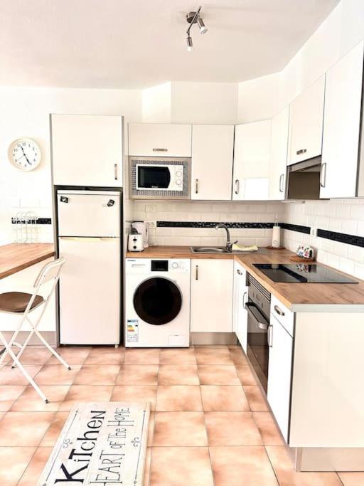 Tina's Home: Charme And Relax Apartment *