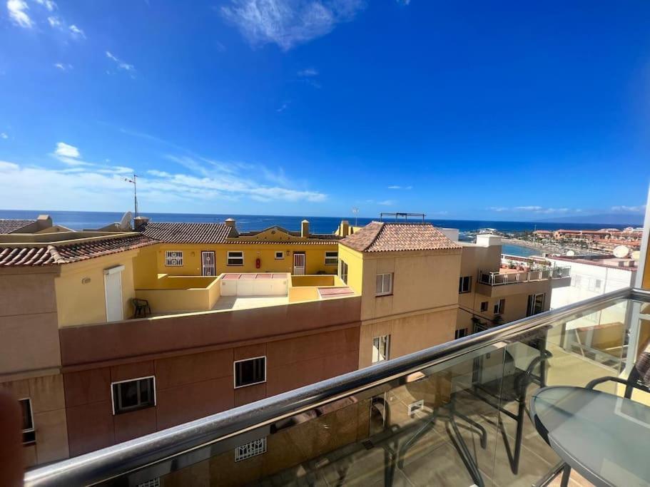 In The Center Of Cristianos Apartment