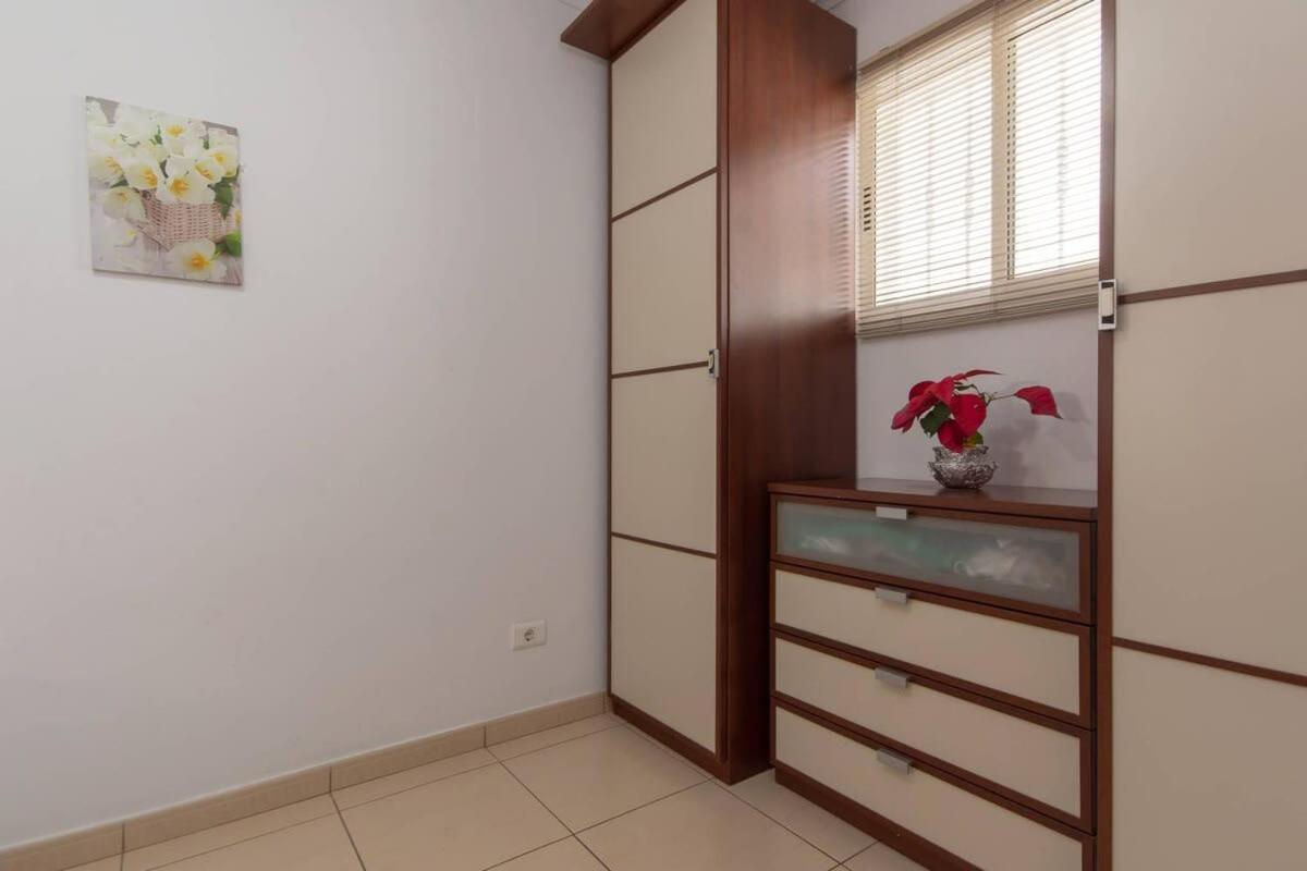 Azahara Playa 34 - One Bed Appartement Los Cristianos (Tenerife)