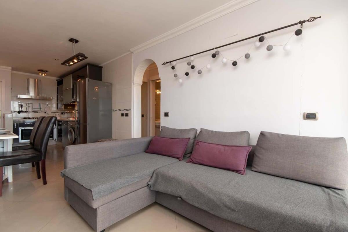 Achacay 1 - Two Bed Apartment Los Cristianos (Tenerife)