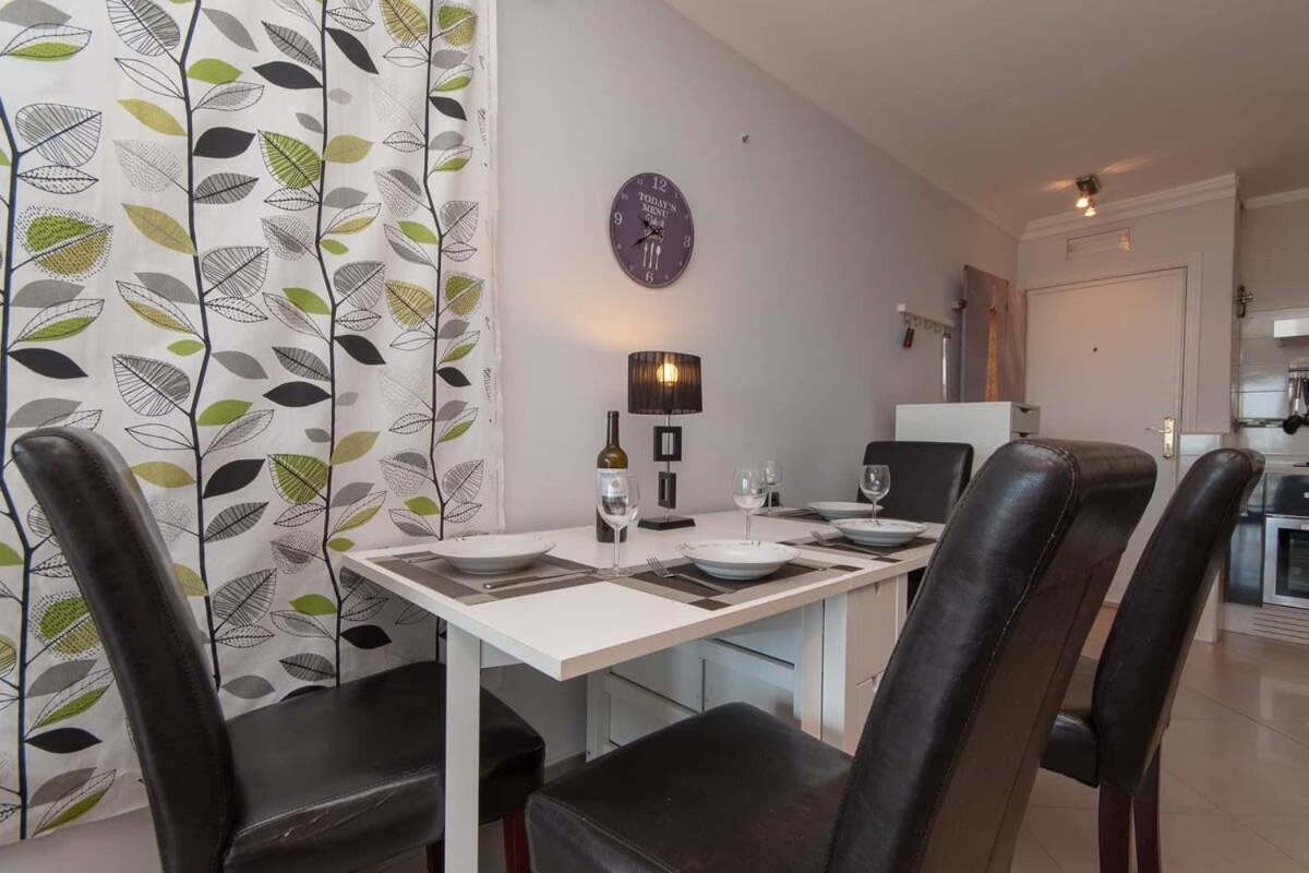 Achacay 1 - Two Bed Apartment Los Cristianos (Tenerife)