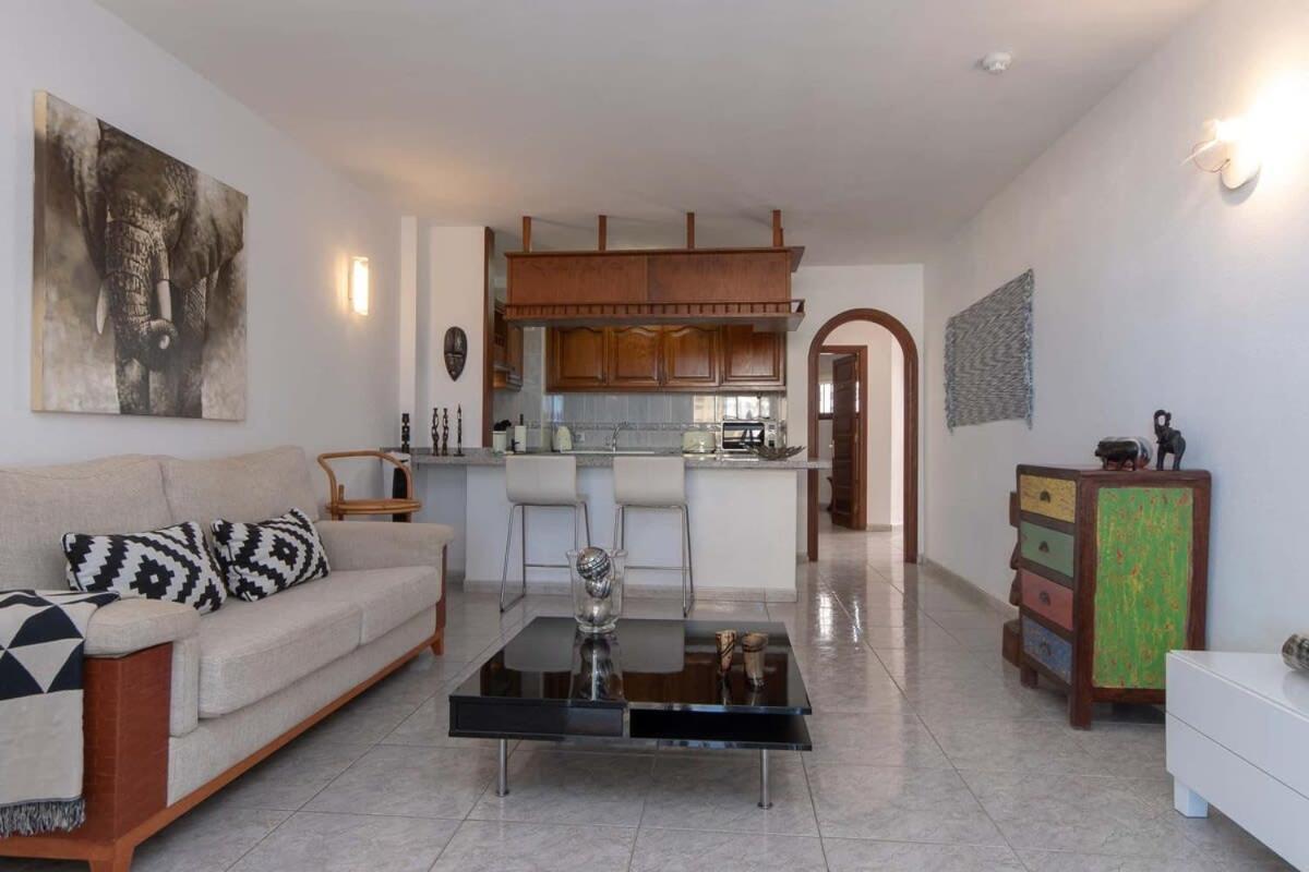 Paloma 10 - One Bed With Sea View And Wifi Internet