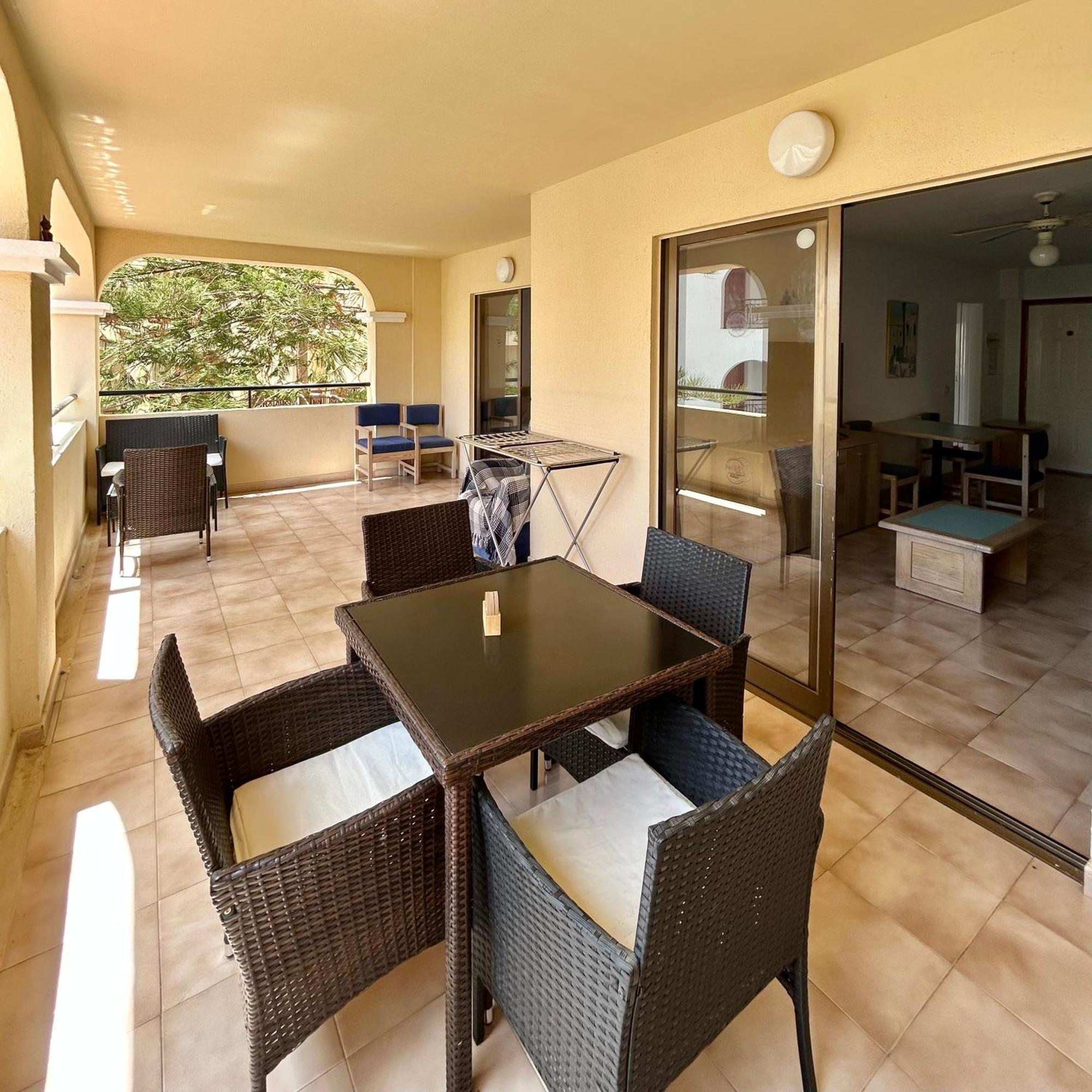 Apartment Castle Harbour 1 Bedroom Garden View C102