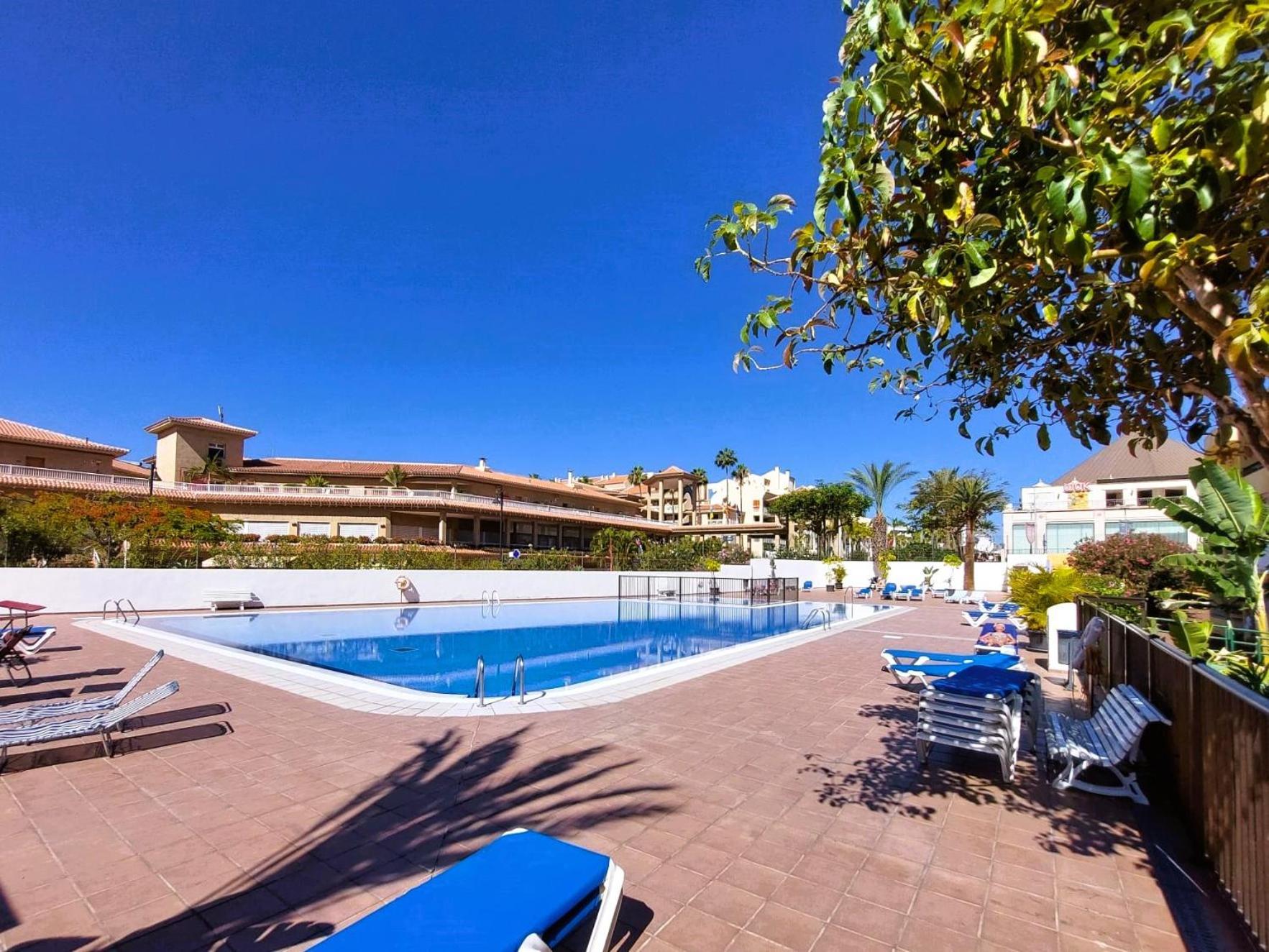 Torres Del Sol Apartamento *
