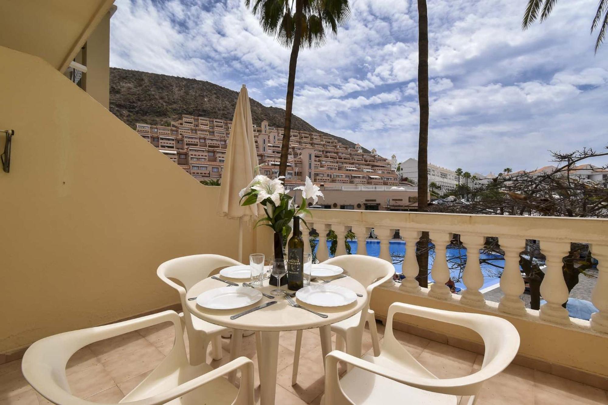 Castle Harbour 32 - One Bed Los Cristianos (Tenerife)
