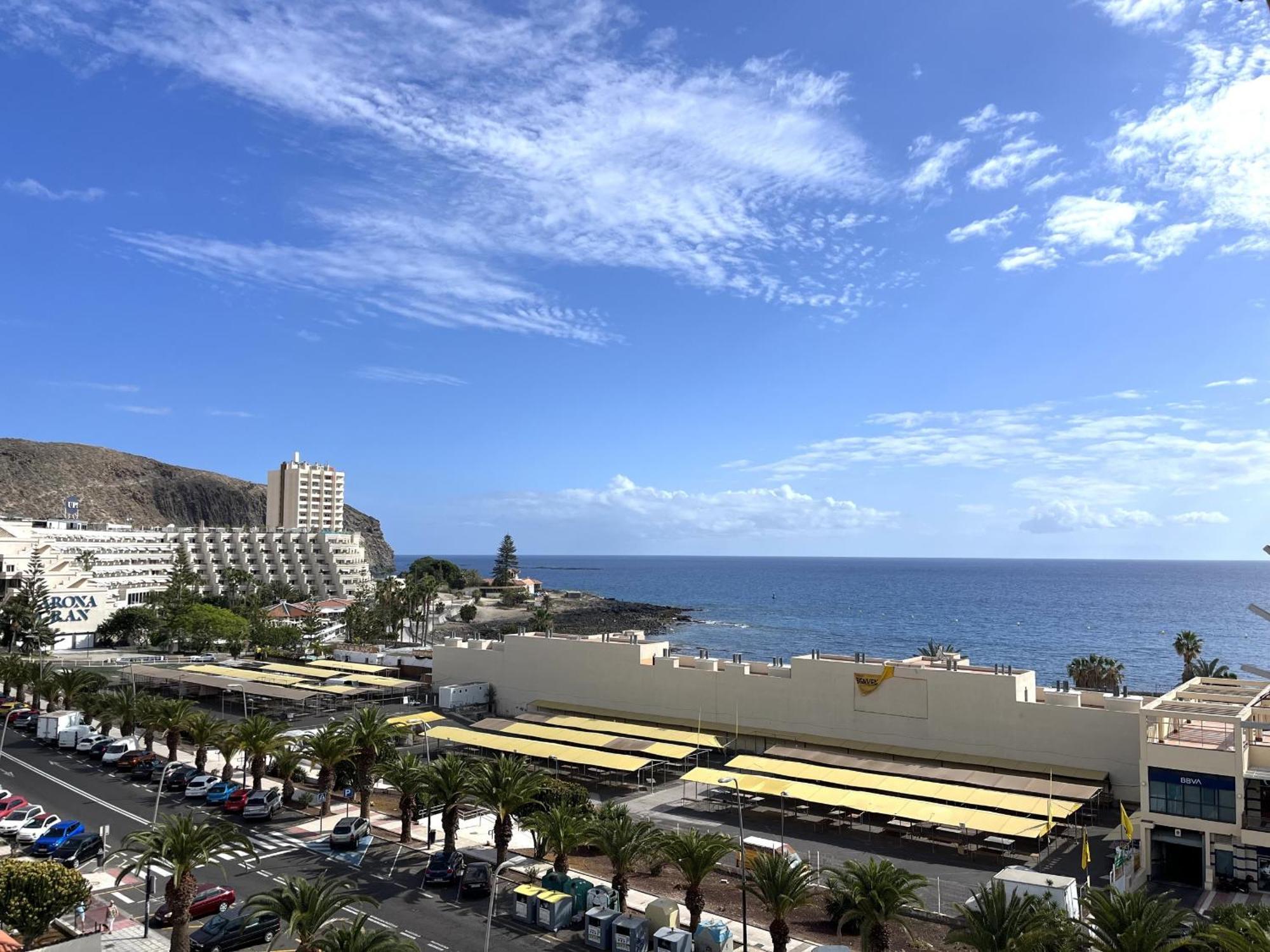 Boutique Penthouse Sea View Apartment Los Cristianos (Tenerife)