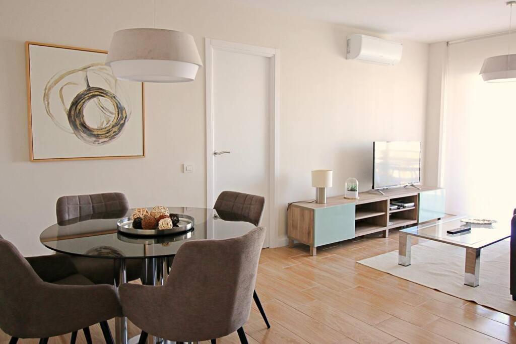 Appartement Soleado Y Flamante En Cristianos De Membrillosuites