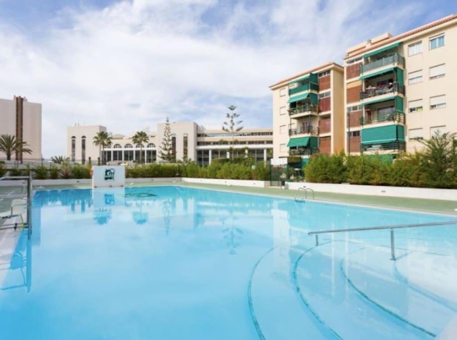 Soleado Y Flamante En Cristianos De Membrillosuites *