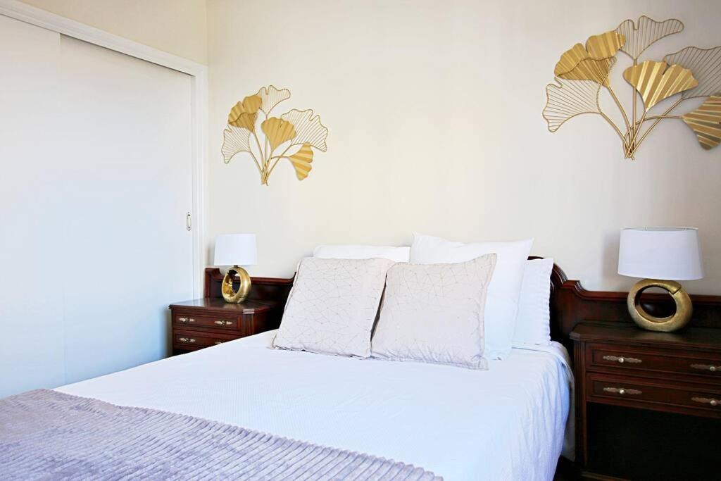 Appartement Soleado Y Flamante En Cristianos De Membrillosuites *