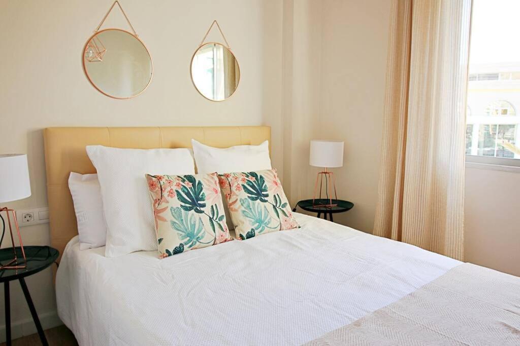 Appartement Soleado Y Flamante En Cristianos De Membrillosuites Los Cristianos (Tenerife)