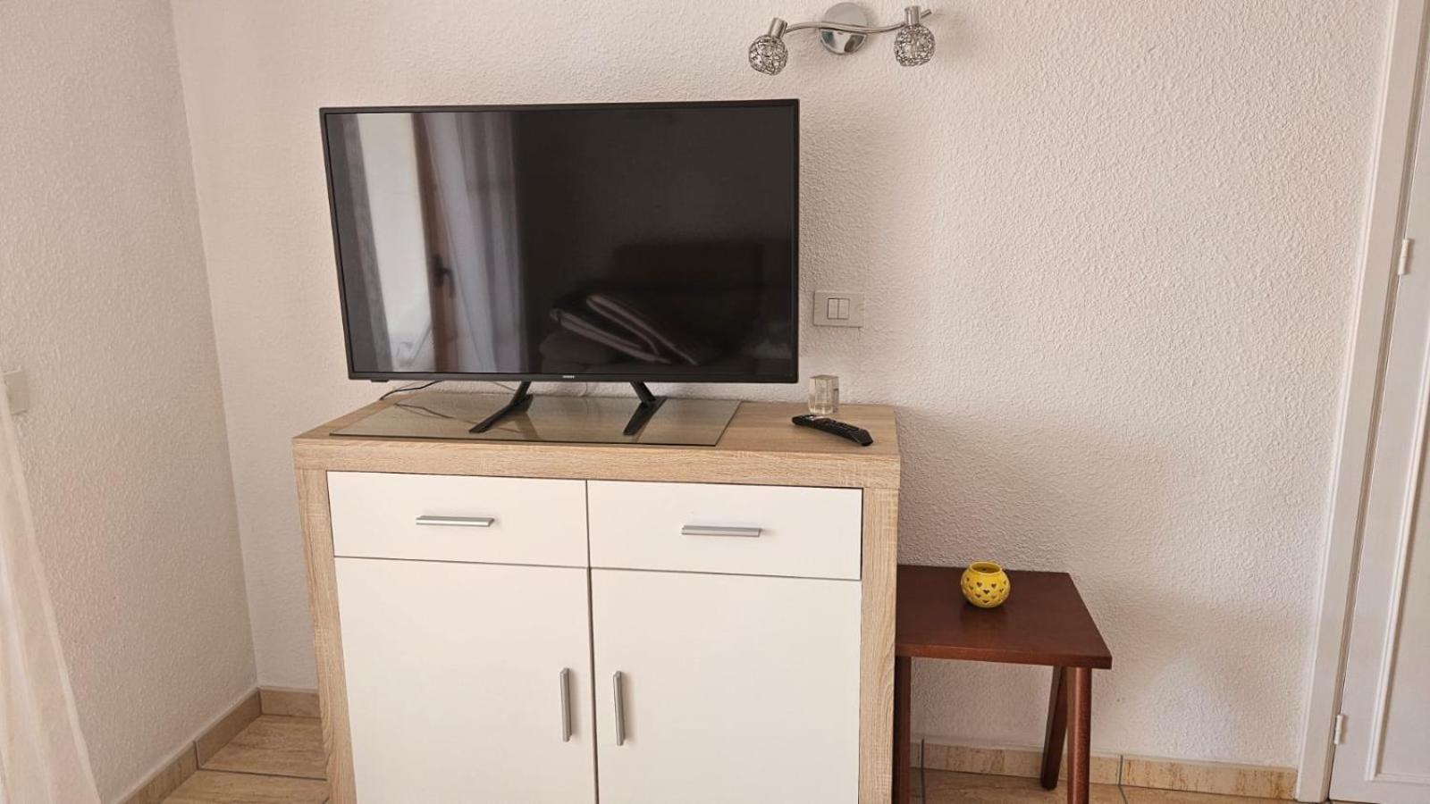 Santiago Beach, Cristianos With Air Conditioning Apartment *