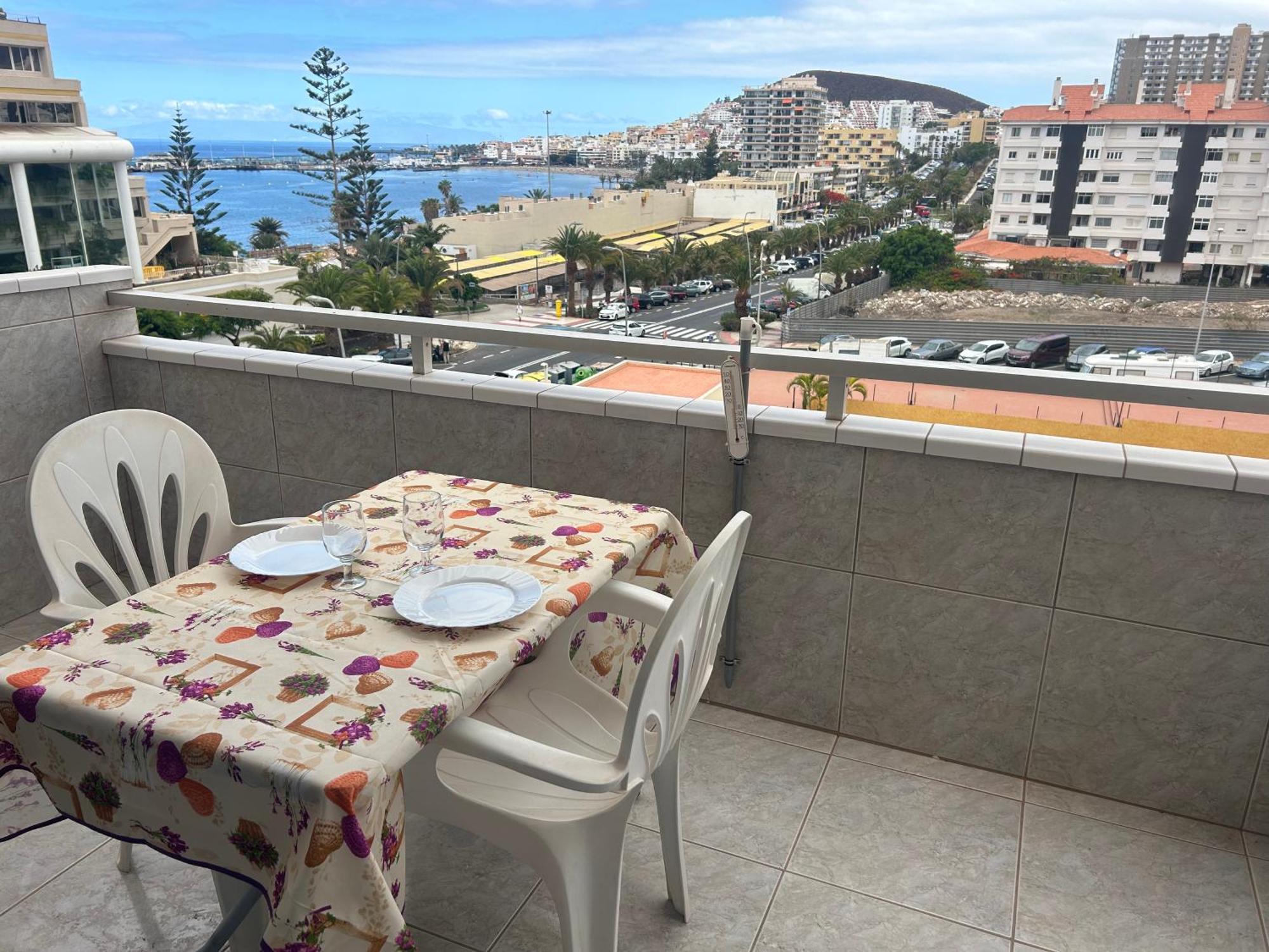Ocean In Your Hands Apartment *